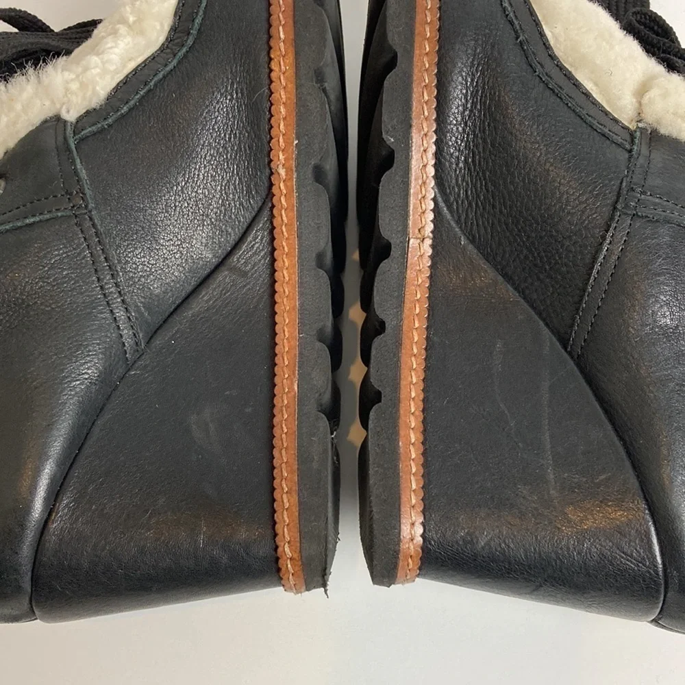 FABIANELLI BLACK WEDGE Sherpa Lace-up ANKLE BOOTS Sz 40 Winter Apres Ski Luxury